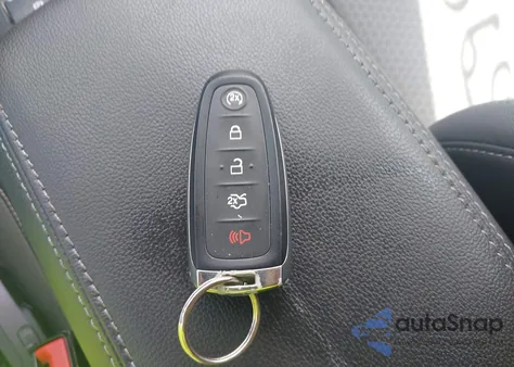 2019 Ford Escape Se z USA, uszkodzony, nr VIN 1FMCU0GD9KUB88485